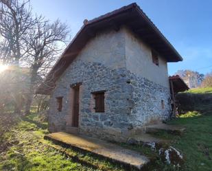 Vista exterior de Pis en venda en Ramales de la Victoria amb Calefacció