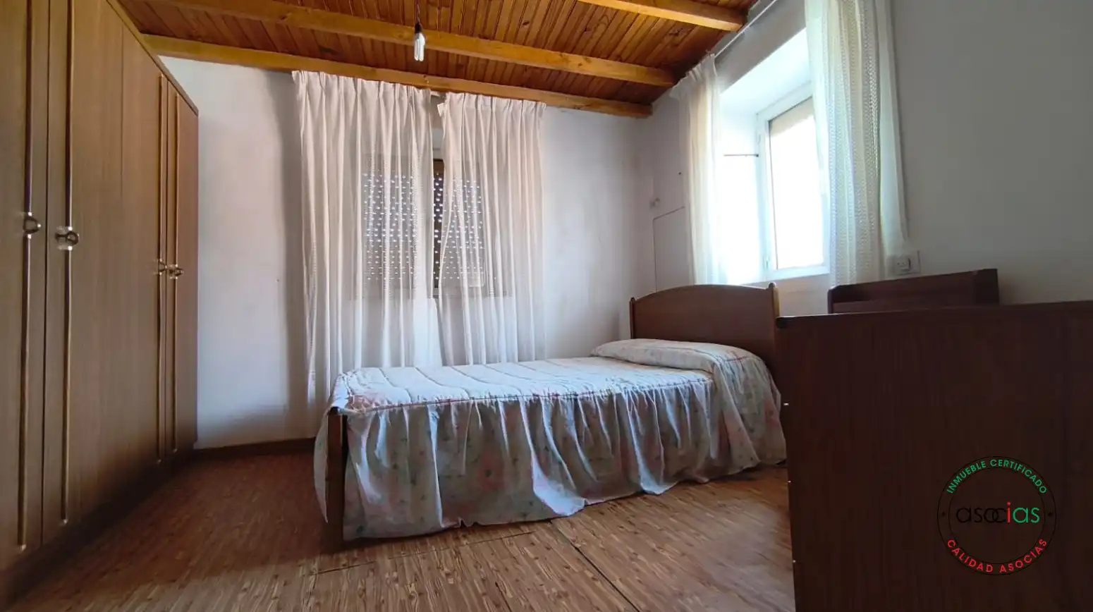 Habitación de Casa o chalet en venta en Villazanzo de Valderaduey con Jardín privado, Terraza y Amueblado