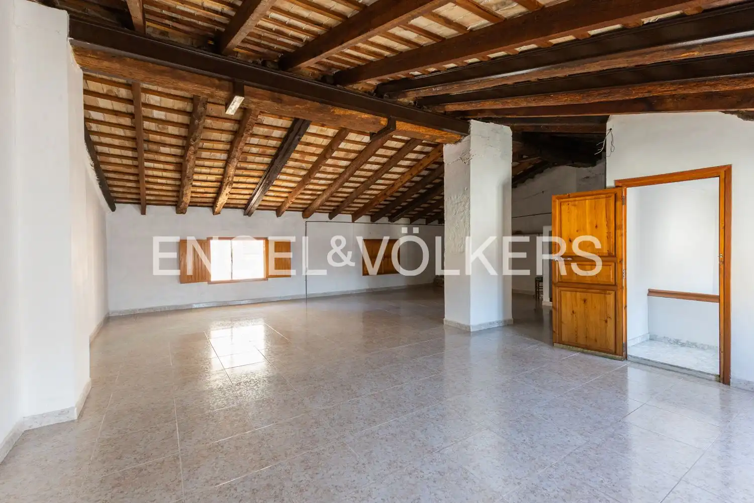 Exterior view of Houses for sale in Villanueva de Castellón  with Heating and Private garden