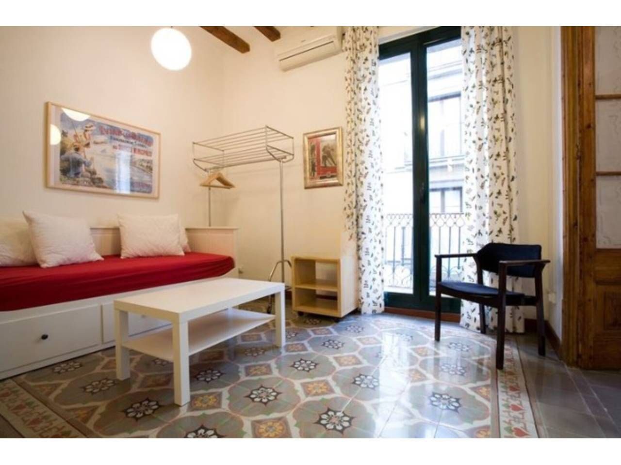 Bedroom of Flat to rent in  Barcelona Capital  with Air Conditioner, Heating and Storage room