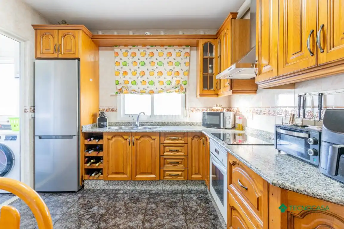 Küche von Wohnung zum Verkauf in Vícar mit Klimaanlage und Terrasse