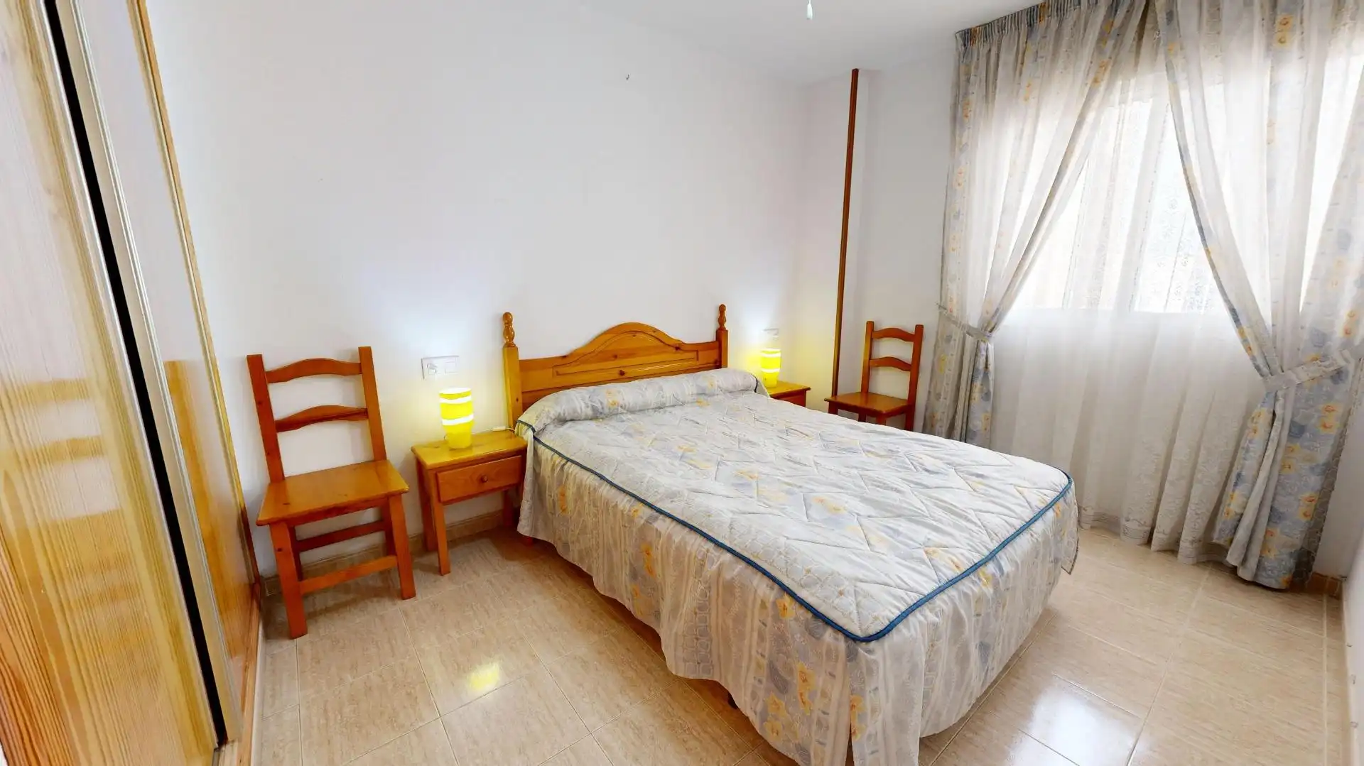 Bedroom of Apartments for rent in Torrevieja  with Air Conditioner and Furnished