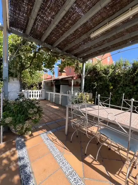 Houses for sale in ANTARTIDA, Las Conejeras - Esparragal