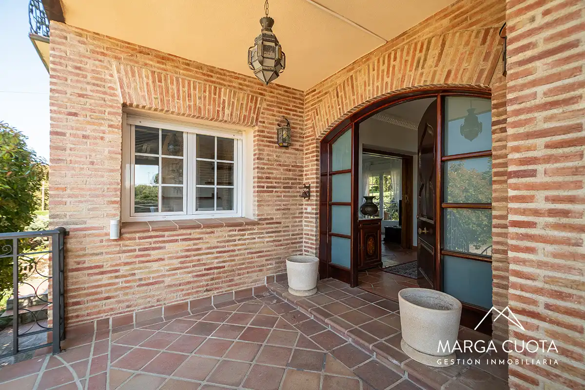 Houses for sale in Valdemorillo  with Heating, Private garden and Parquet flooring