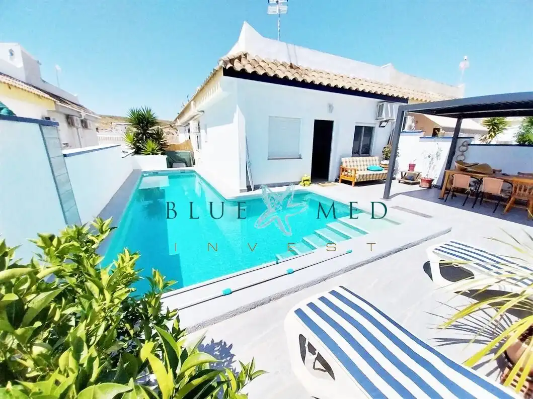 Piscina de Casa o xalet en venda en Mazarrón amb Aire condicionat, Terrassa i Piscina