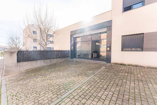 Local comercial en Venta en Calle de Marbella en Zona el Caño