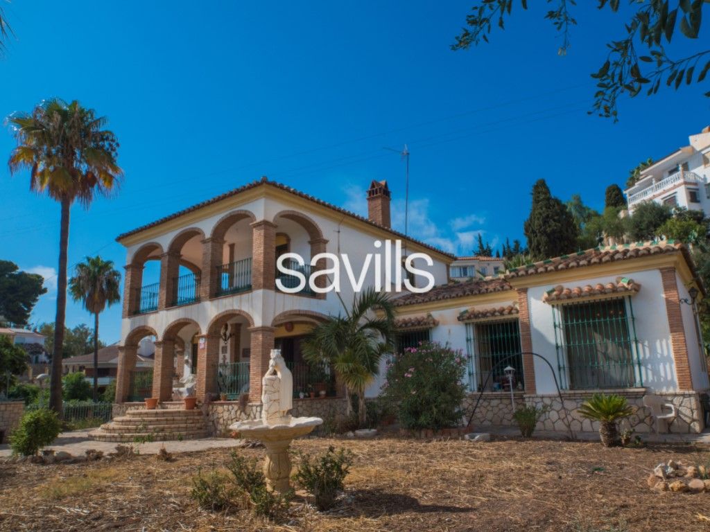 Vista exterior de Casa o xalet en venda en Rincón de la Victoria