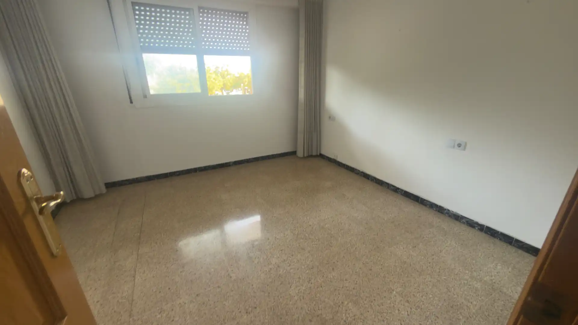 Dormitori de Pis en venda en Vilanova i la Geltrú amb Balcó