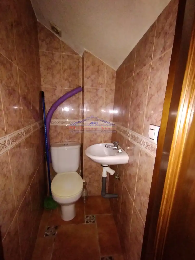 Bany de Casa adosada en venda en Cambil amb Terrassa