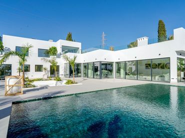 Haus mit Pool zum Verkauf in Las Chapas - El Rosario