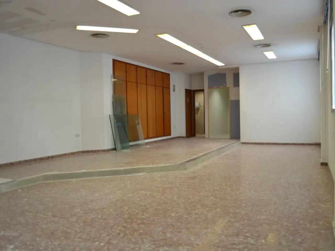 Commercial properties for rent in Benifairó de les Valls  with Air Conditioner, Terrace and Internet