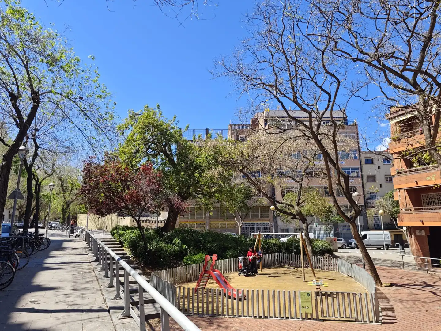 Pis en venda a PURISSIMA CONCEPCIO, El Poble Sec - Parc de Montjuïc