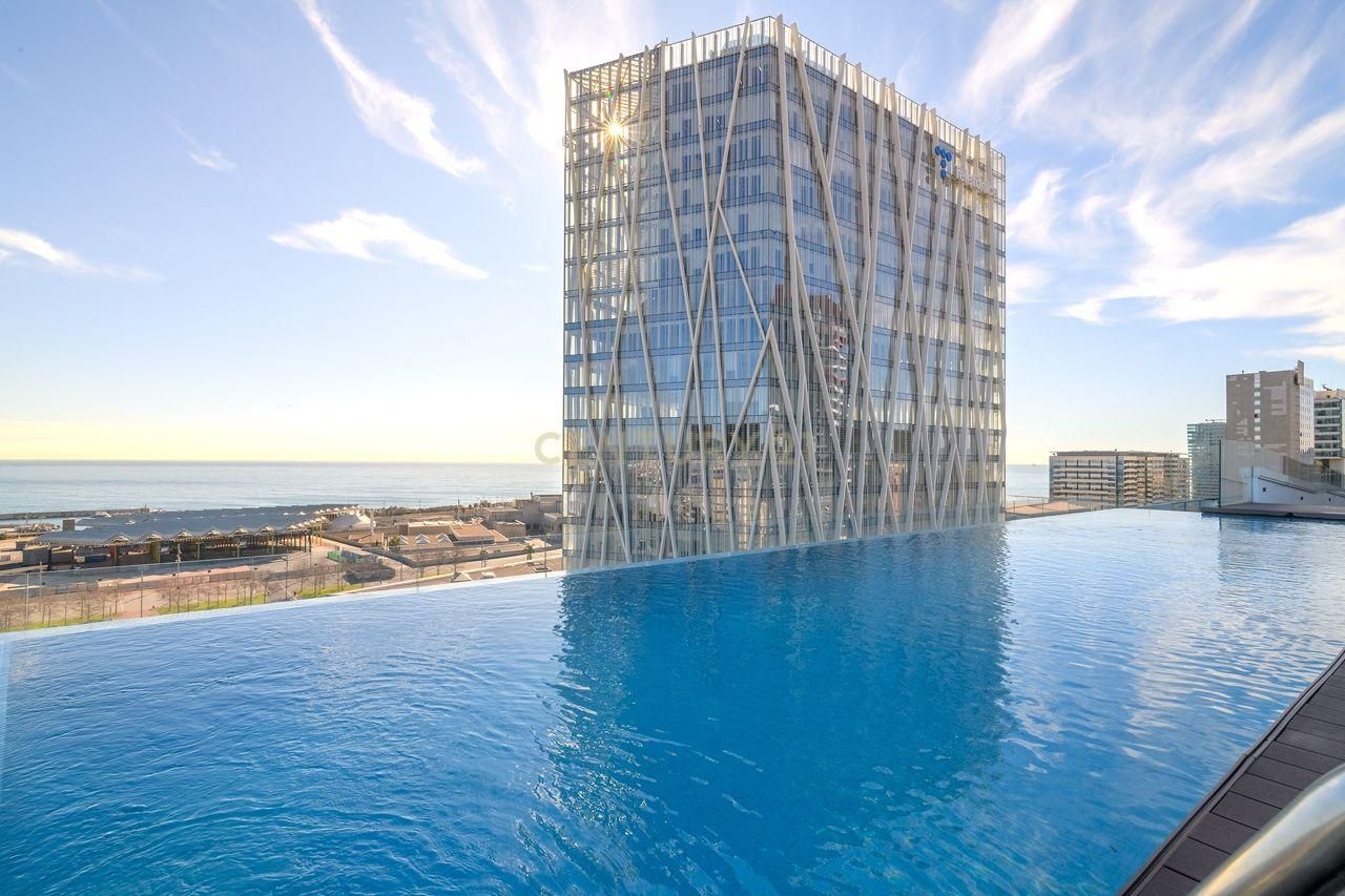 Swimming pool of Apartment for sale in  Barcelona Capital