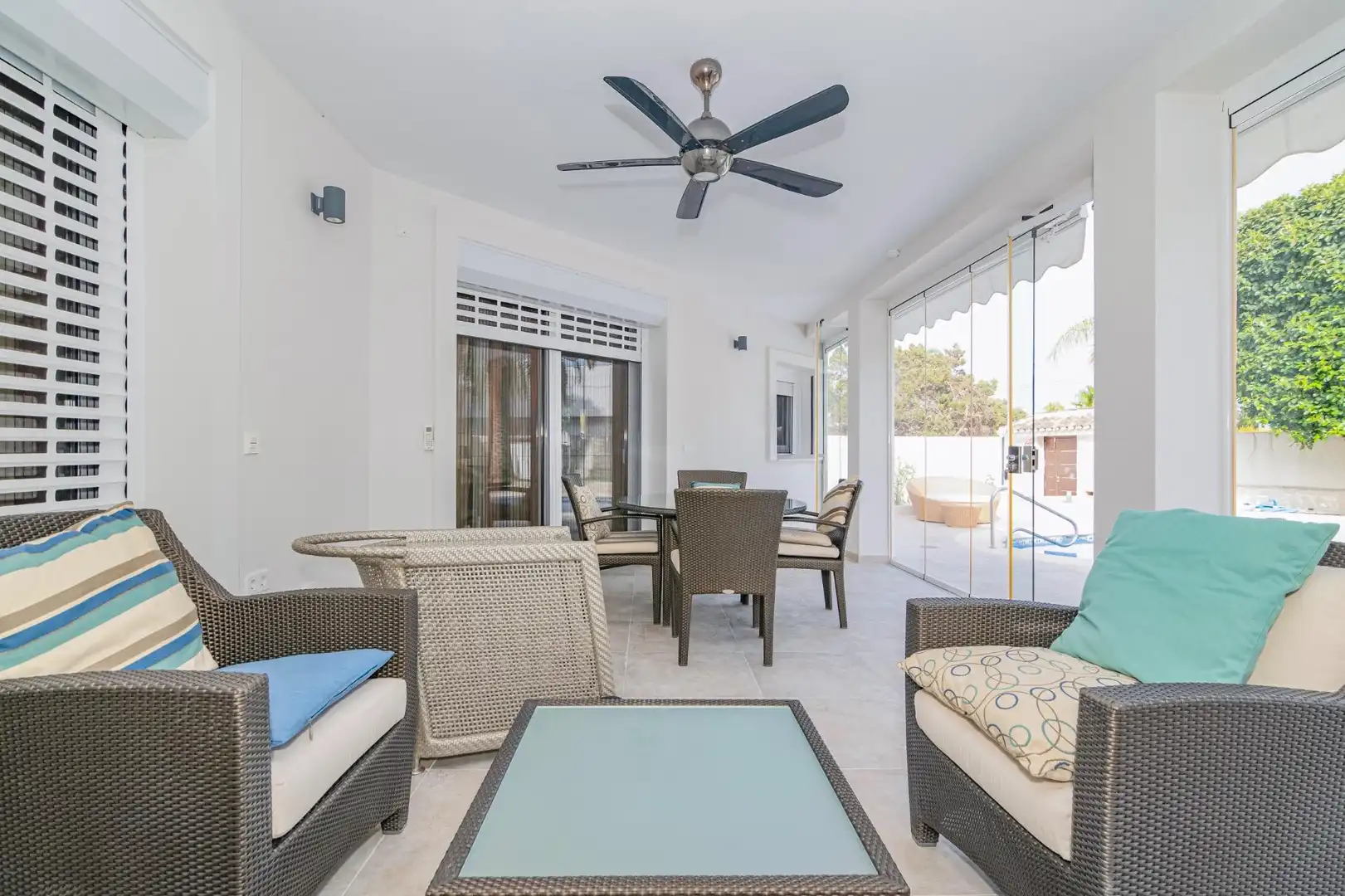 Terrassa de Casa o xalet en venda en Marbella amb Aire condicionat, Calefacció i Jardí privat