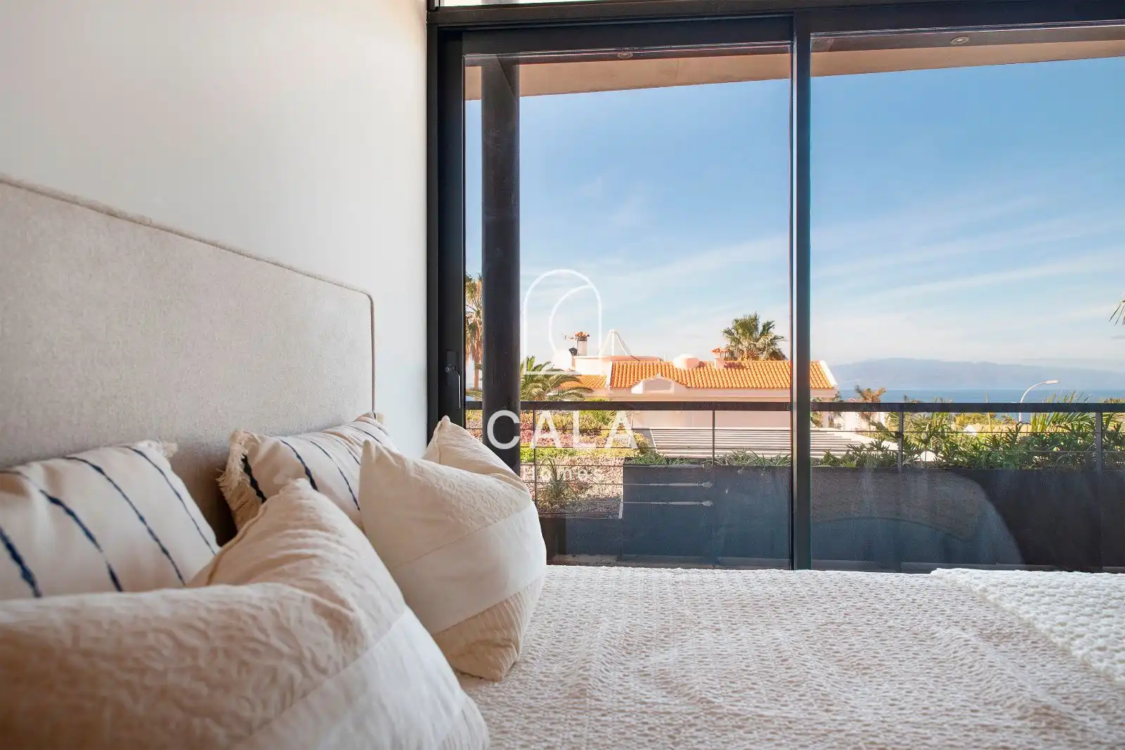 Bedroom of Houses for sale in Adeje  with Air Conditioner, Heating and Storage room