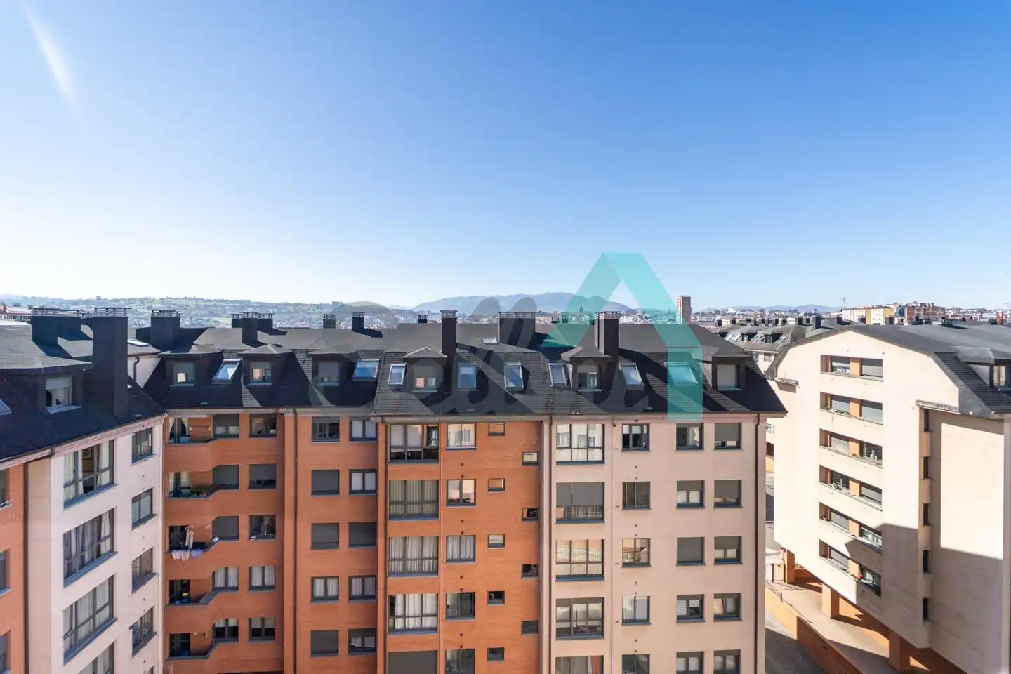 Flat with lift to rent in Calle Juan Antonio Álvarez Rabanal, imagen 32