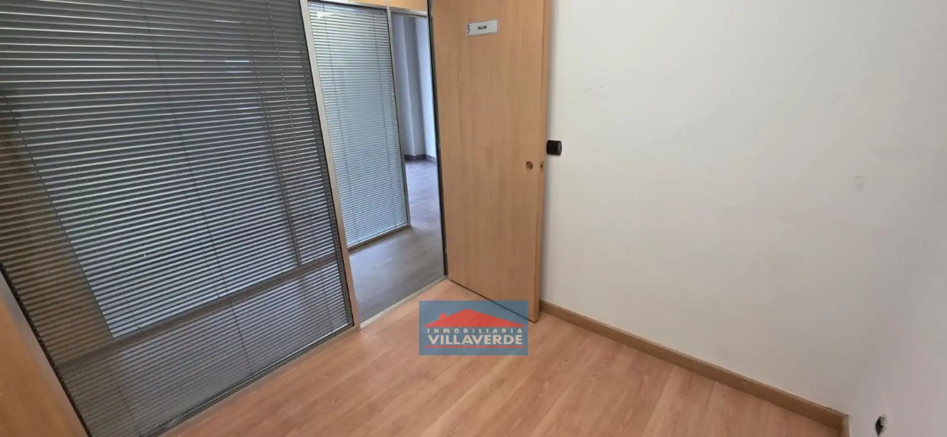 Business premises for sale in Coiro, imagen 6