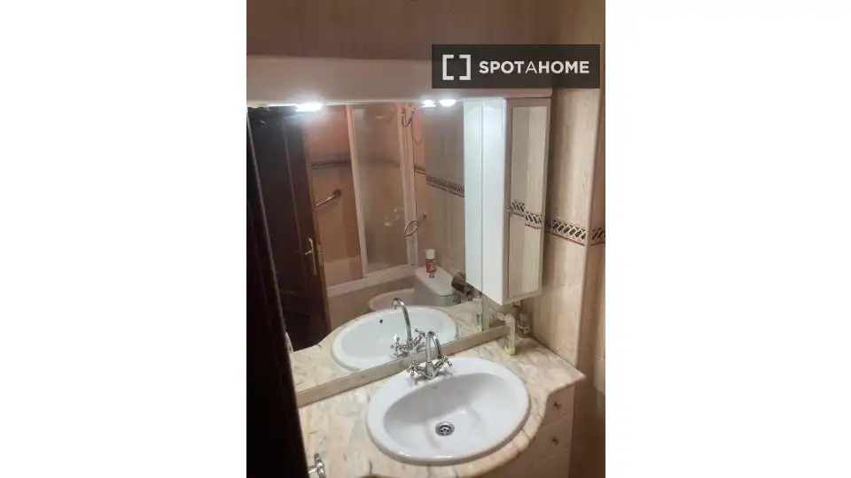 Appartement avec terrasse à louer à Latina, imagen 6