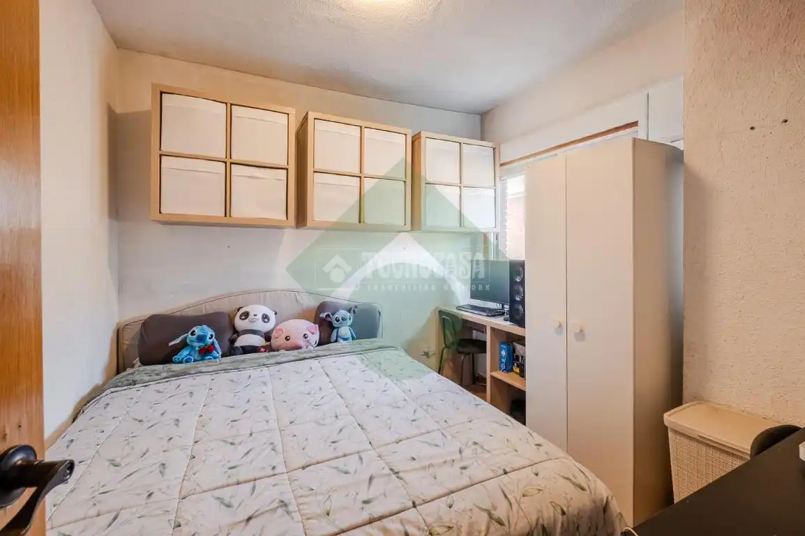Bedroom of Flat for sale in Madrid  with Air Conditioner and Balcony
