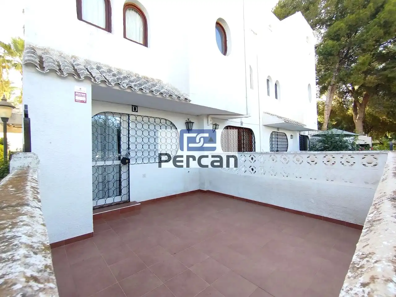 Garden of Houses for sale in El Campello  with Air Conditioner, Terrace and Furnished