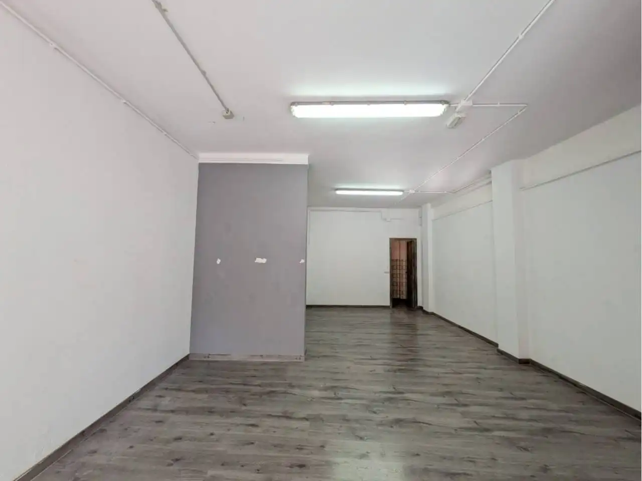 Local de lloguer a Calle Enric Navarro, Sant Pere de Riudebitlles