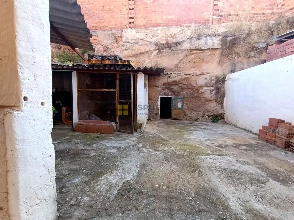 Gewerbefläche zum Verkauf in Calle Santa Marina 60, imagen 10