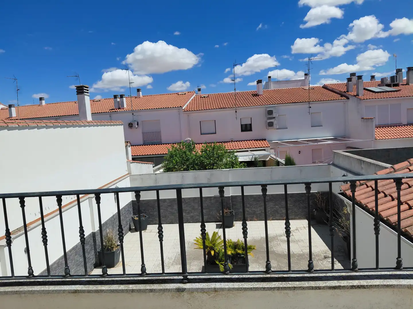 Terrassa de Casa adosada en venda en Fuente de Cantos amb Aire condicionat, Calefacció i Jardí privat