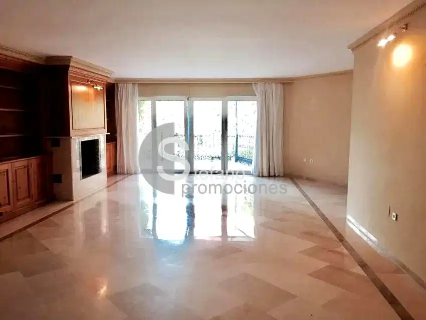 Jardín de Casa adosada de alquiler en Málaga con Aire acondicionado, Jardín privado y Terraza
