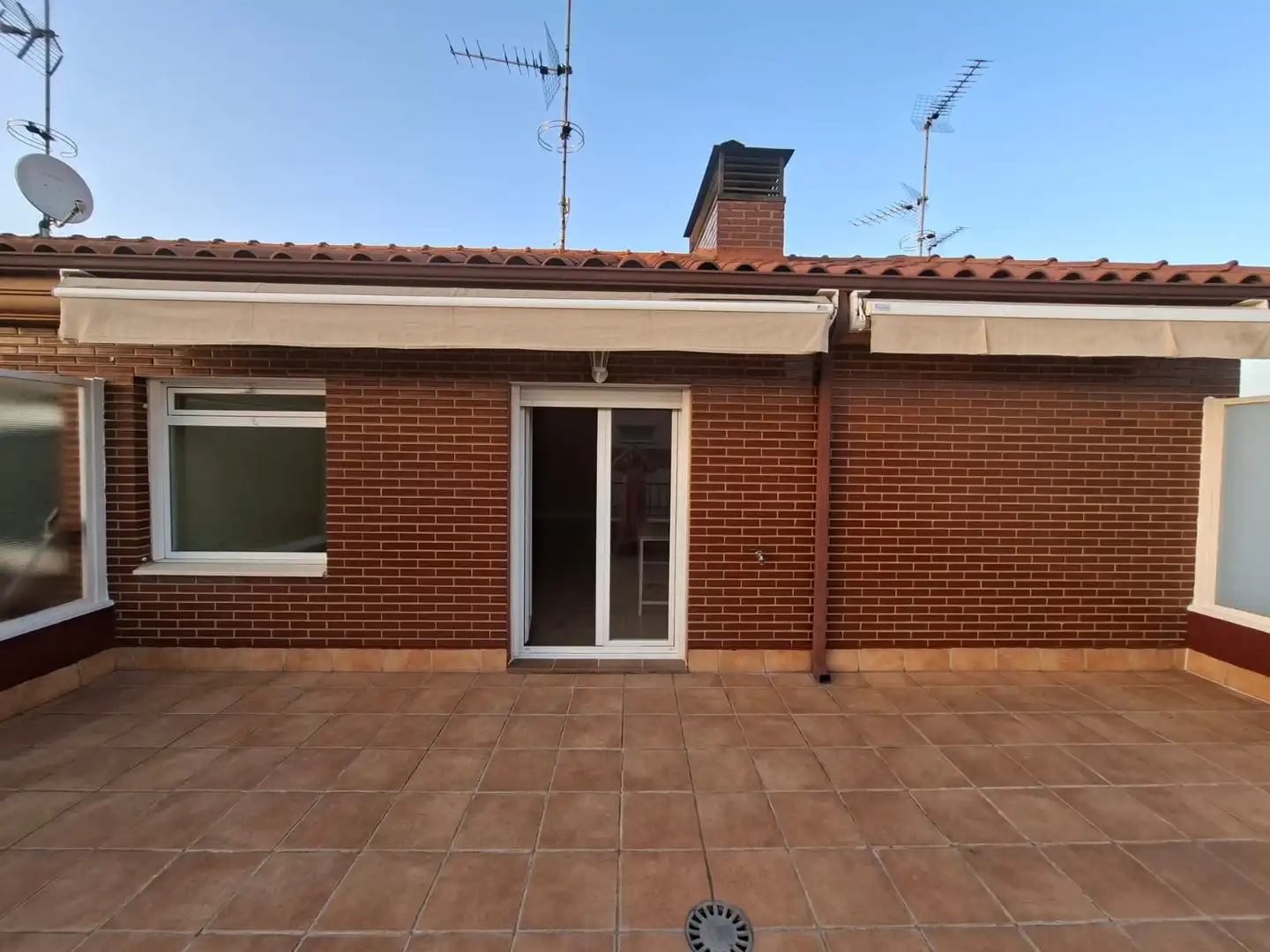 Terrace of Detached homes for sale in Lardero  with Heating, Parquet flooring and Terrace