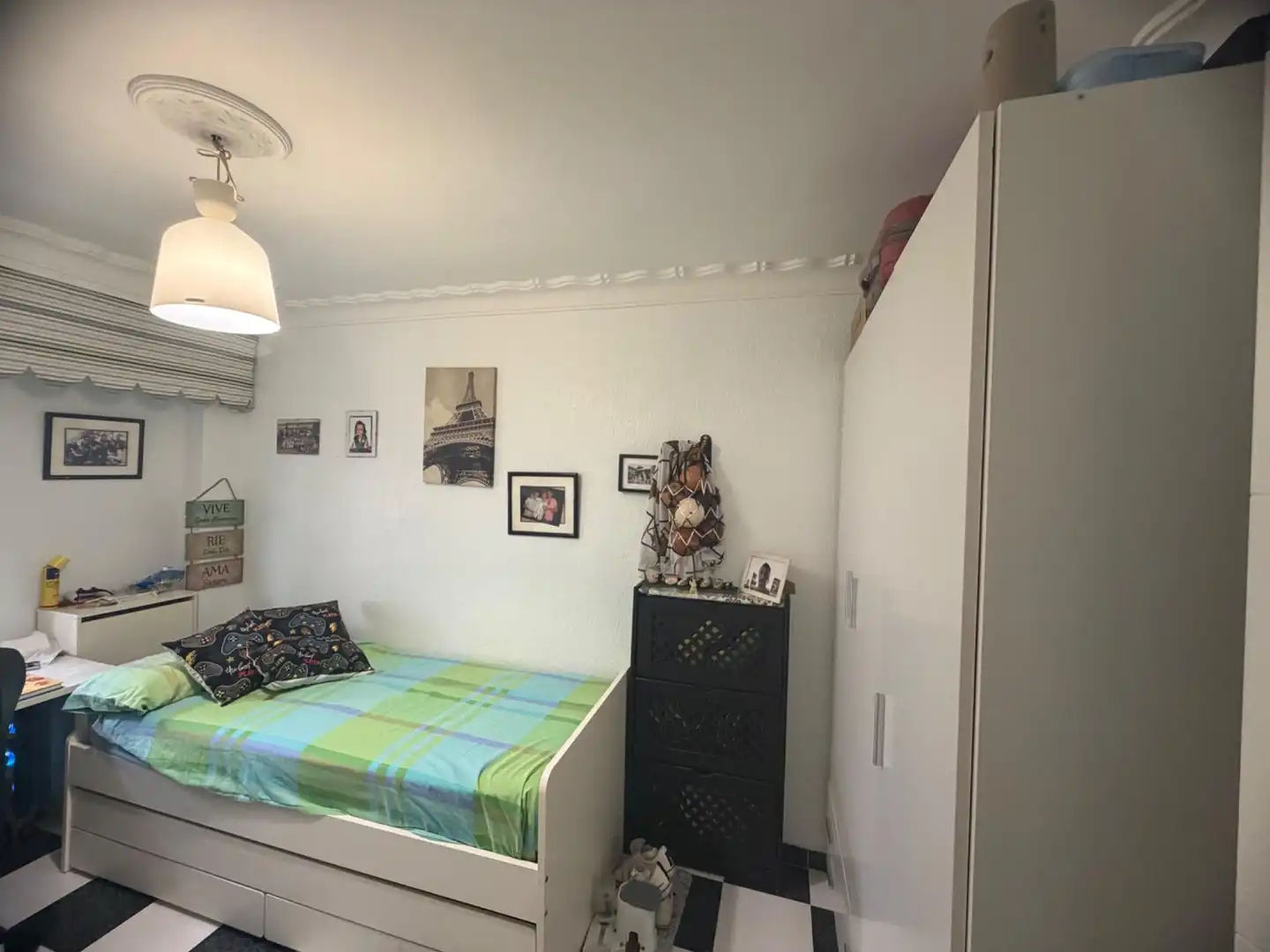 Habitación de Planta baja en venta en Huelva con Amueblado