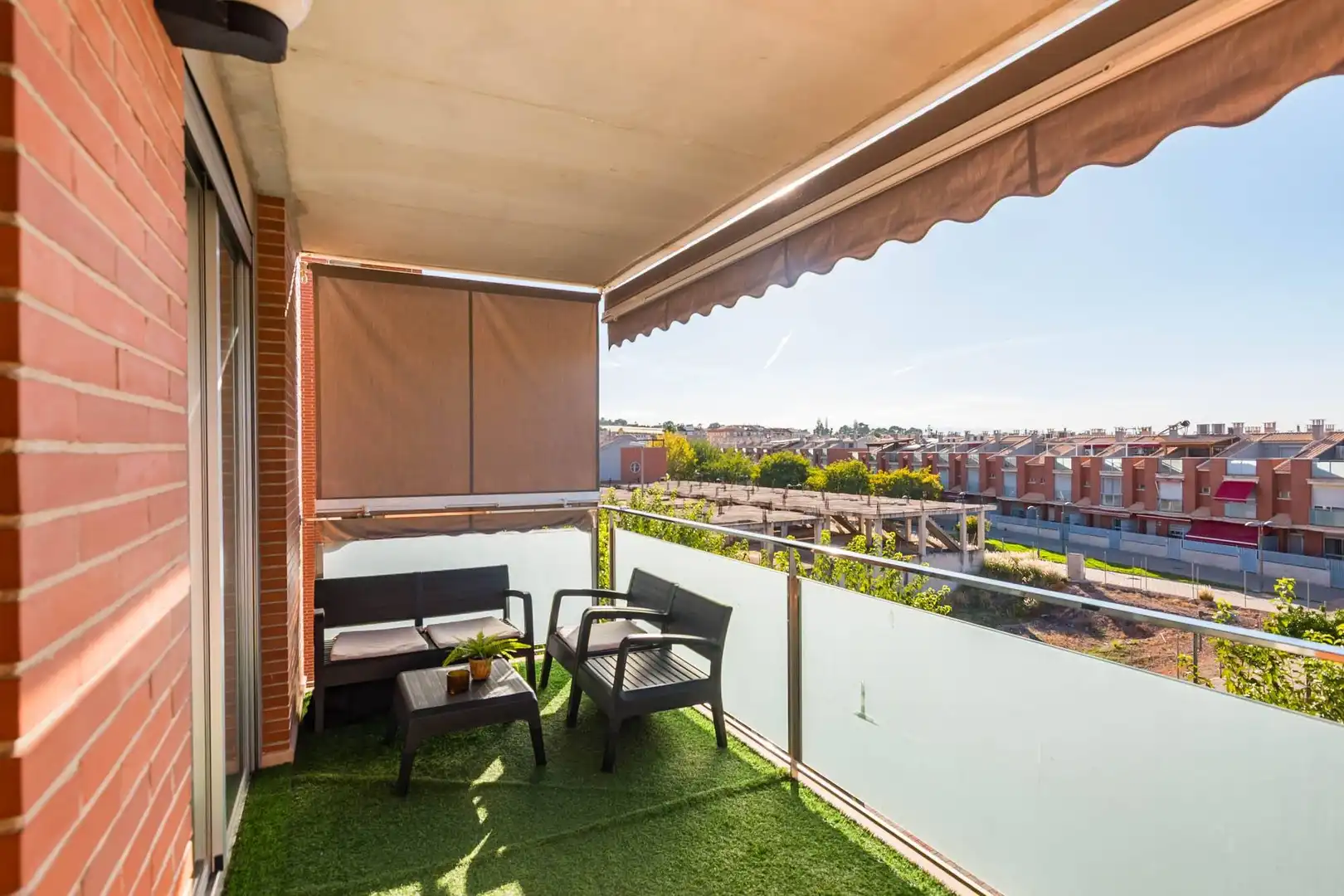 Piso con terraza en venta en Pedanías Este