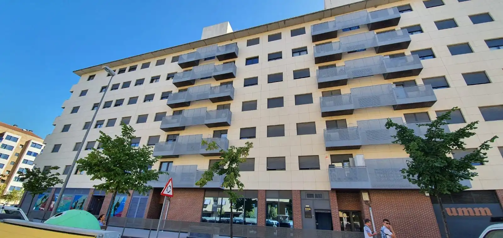 Exterior view of Attic for rent in  Logroño  with Air Conditioner, Heating and Parquet flooring