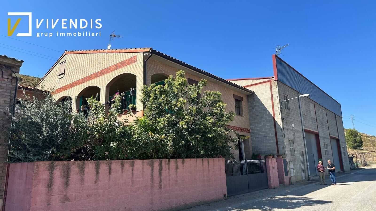 Vista exterior de Casa o xalet en venda en Fraga amb Aire condicionat, Calefacció i Jardí privat