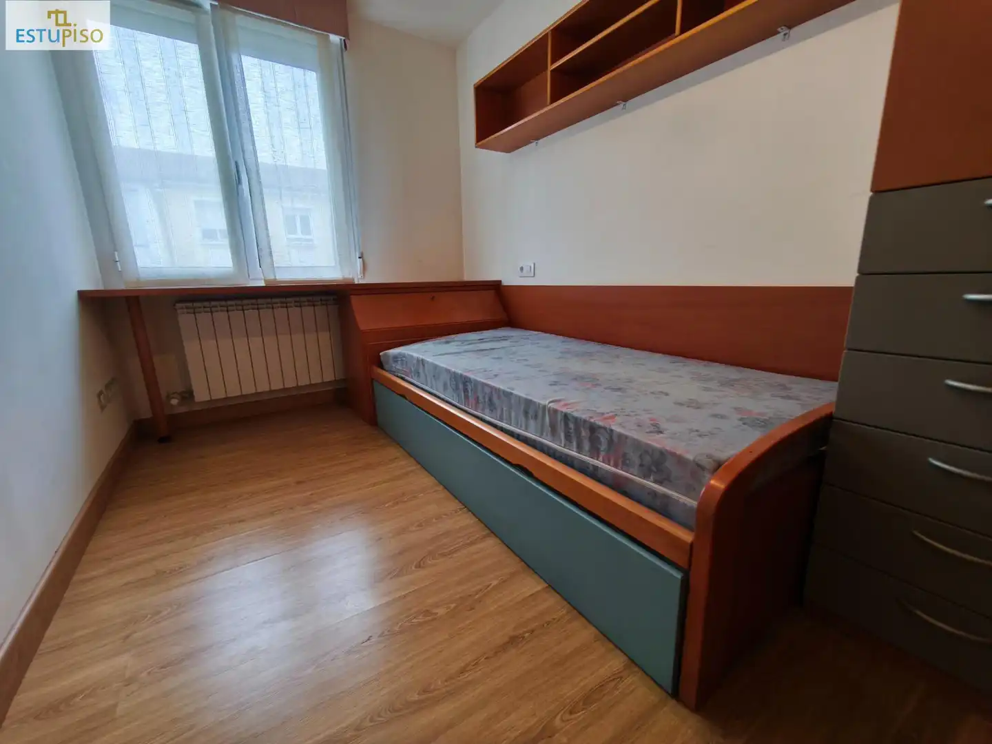 Piso en venta en Calle CEFERINO URIEN, Ali Gobeo