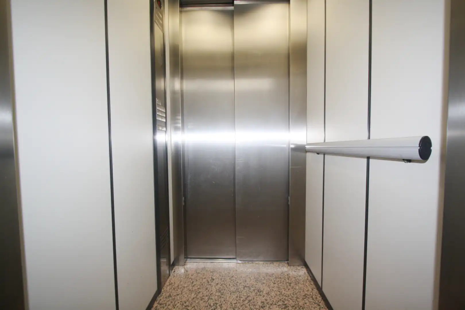 Piso en venta en Albacete con Calefacción, Trastero y Amueblado