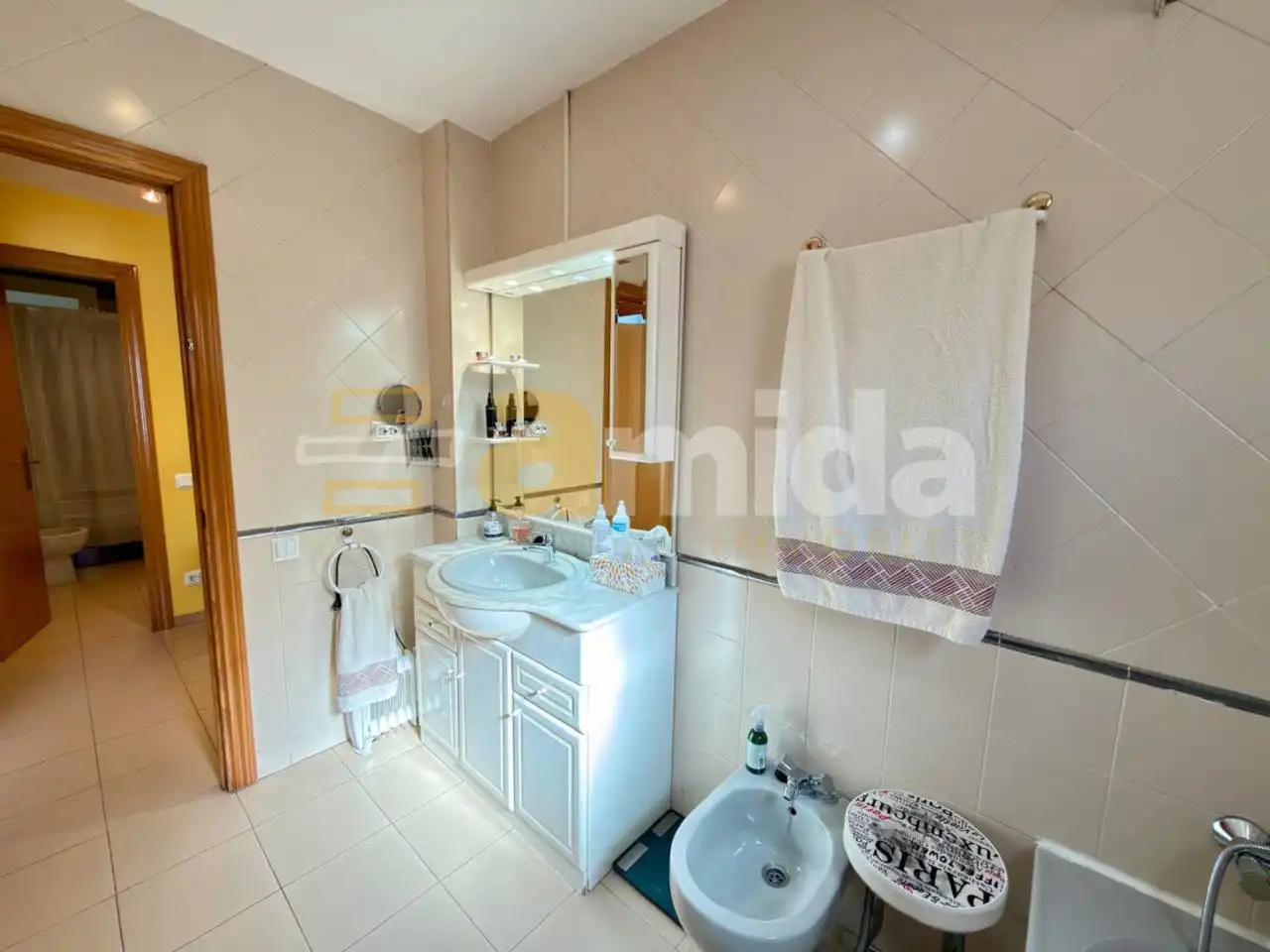 Baño de Piso en venta en Sabadell con Aire acondicionado y Calefacción