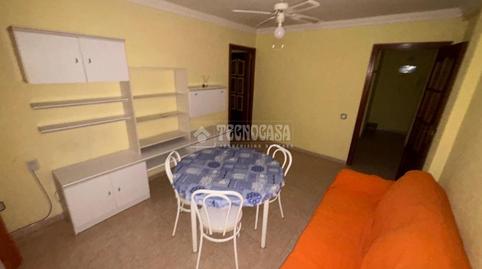 Foto 3 de Pis en venda a El Torrejón - El Cerezo, Sevilla