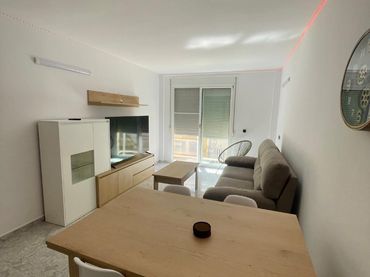 Wohnung mit Balkon zur Miete in Centre