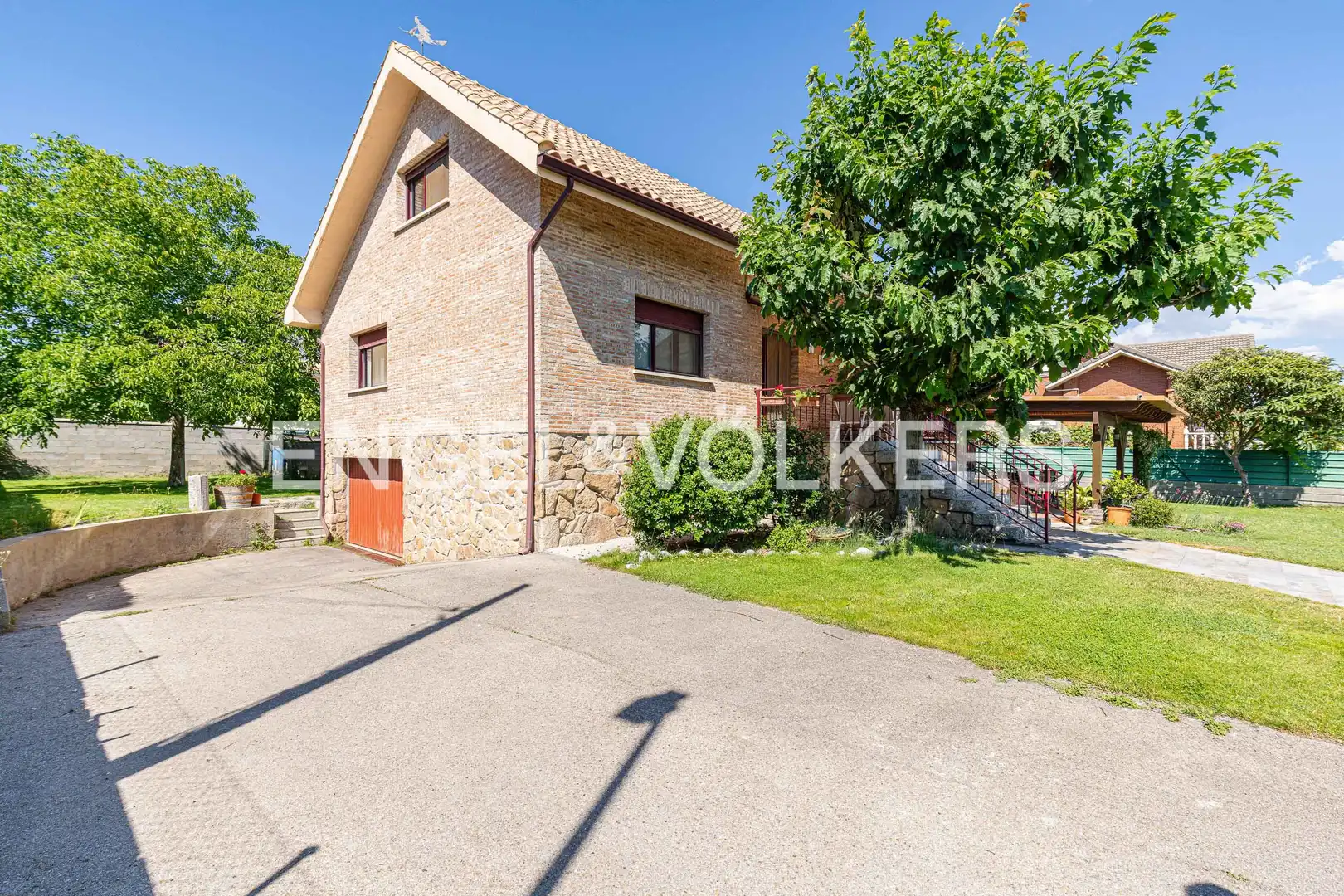 Exterior view of Houses for sale in Guadarrama  with Air Conditioner, Heating and Private garden