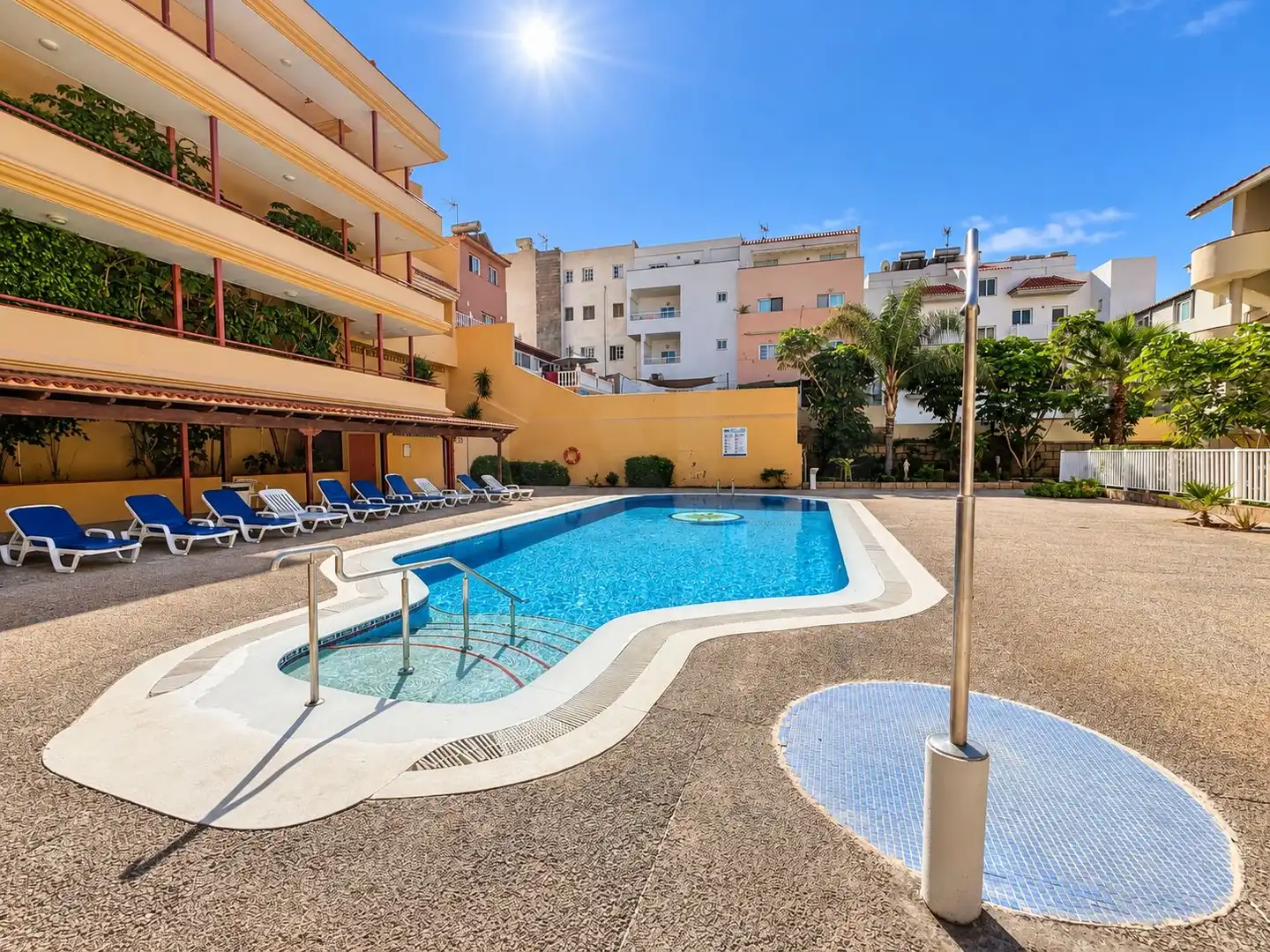 Pis amb piscina en venda a Playa de San Juan, imagen 2