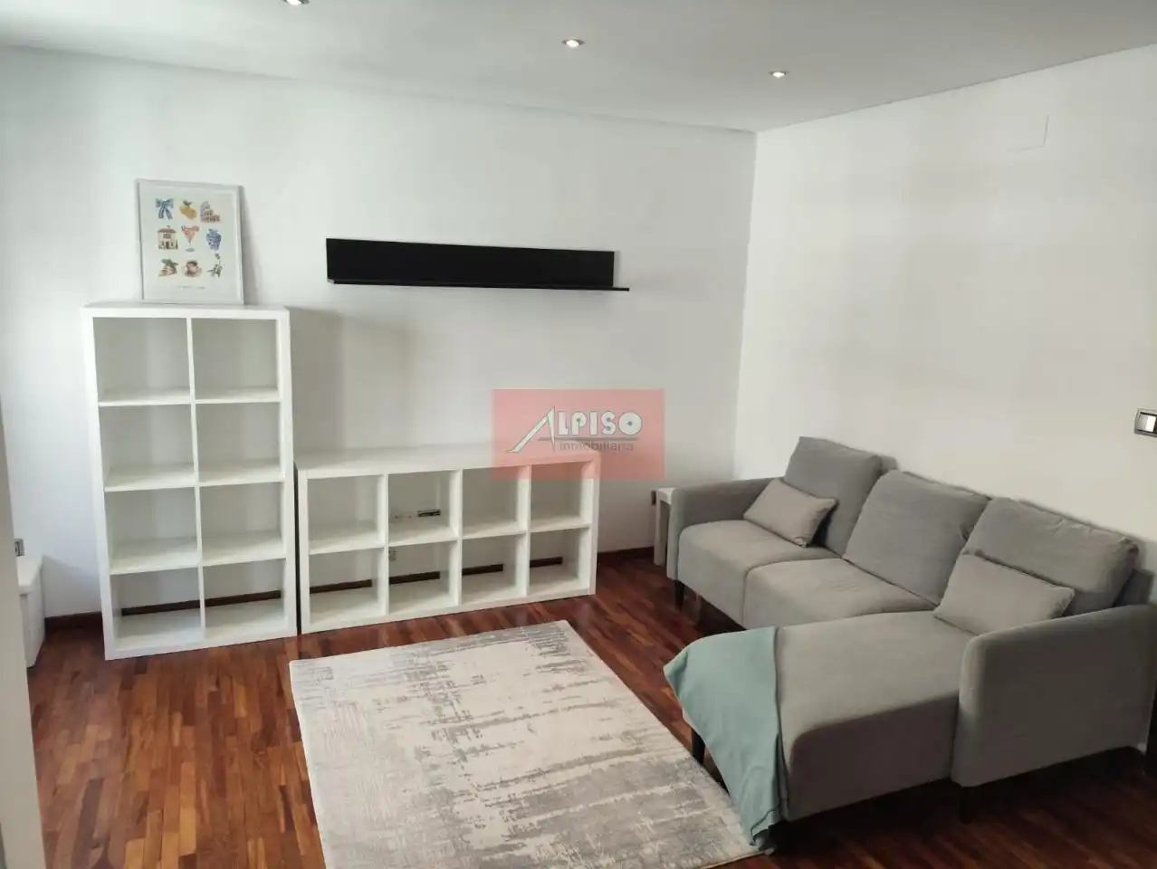 Living room of Flat for rent in Ourense Capital   with Air Conditioner, Heating and Parquet flooring