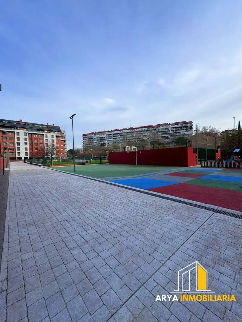 Parking of Flat for rent in Torrejón de Ardoz  with Air Conditioner, Heating and Storage room