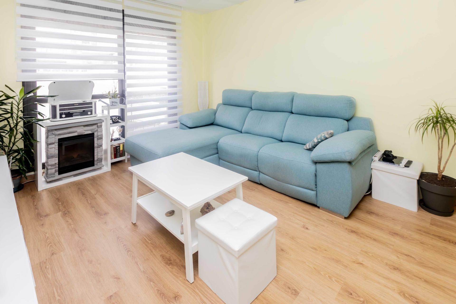 Sala de estar de Piso en venta en  Madrid Capital con Aire acondicionado, Calefacción y Jardín privado