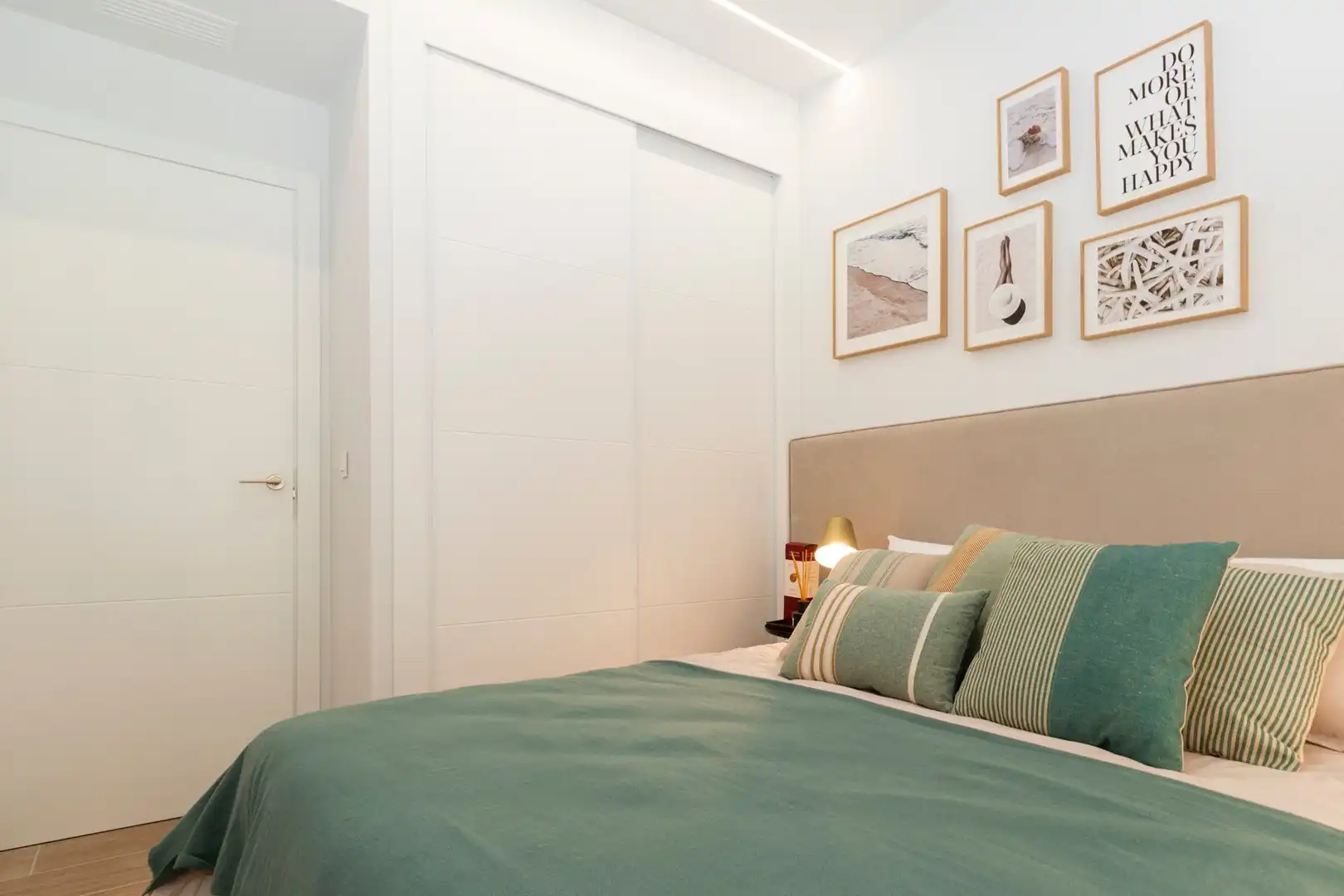 Bedroom of Attic for sale in Orihuela  with Air Conditioner, Heating and Terrace