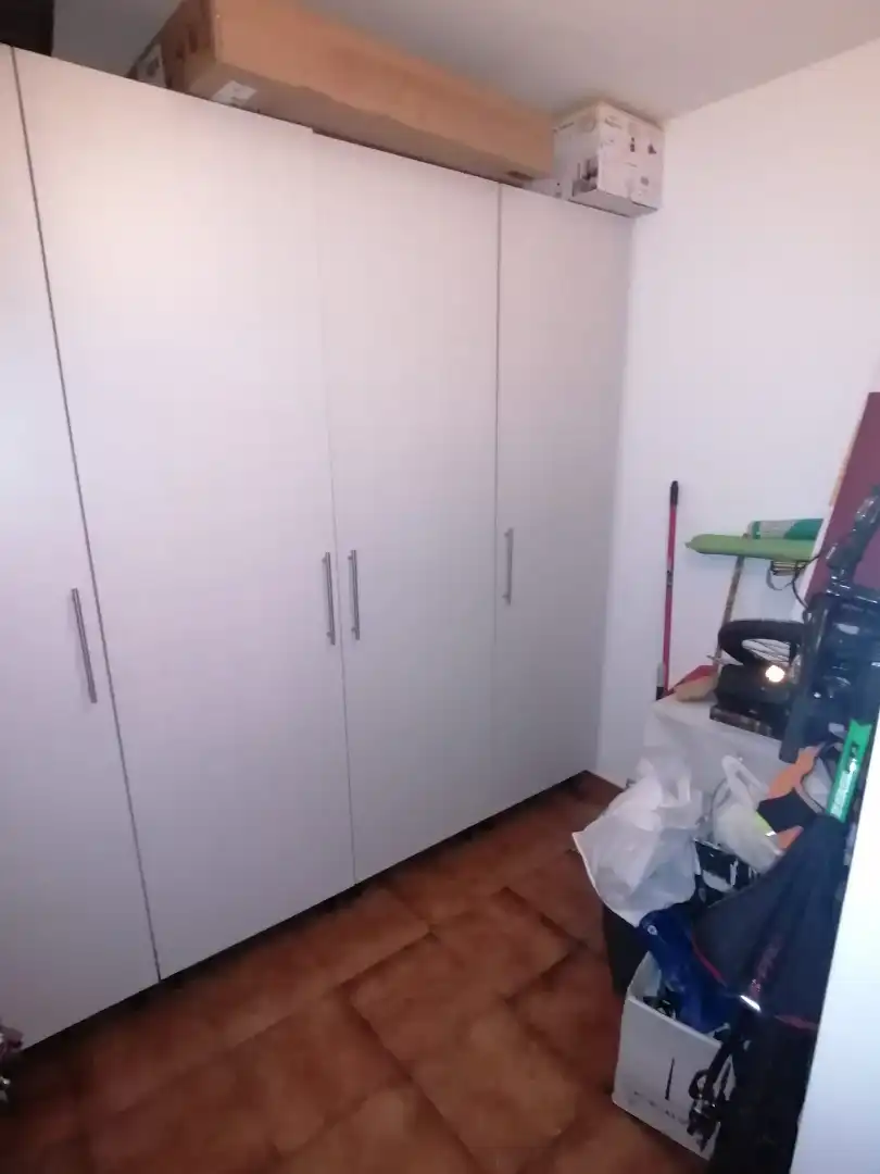 Habitación de Piso en venta en Gijón  con Calefacción, Parquet y Trastero
