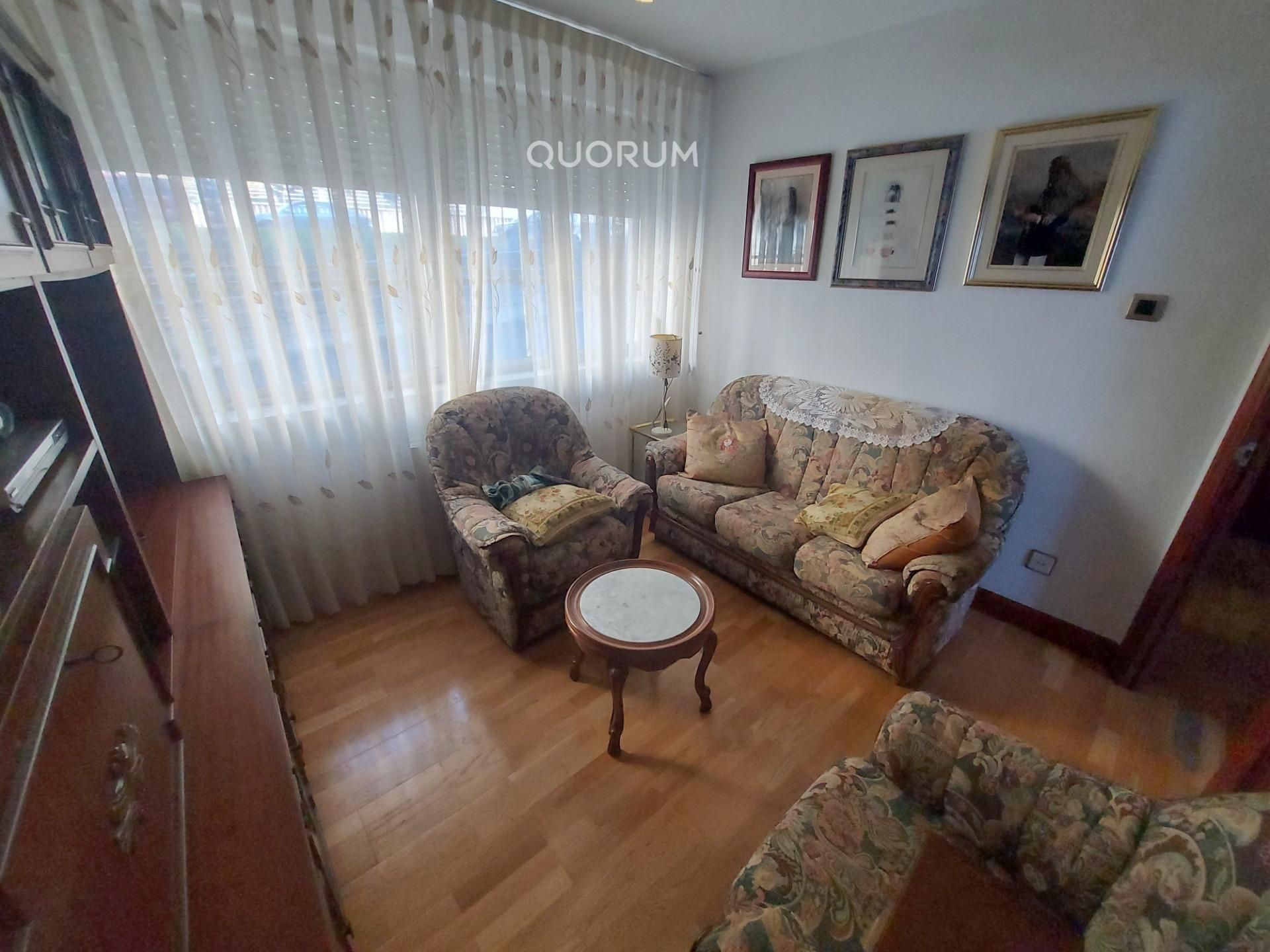 Living room of Flat for sale in Bilbao   with Heating