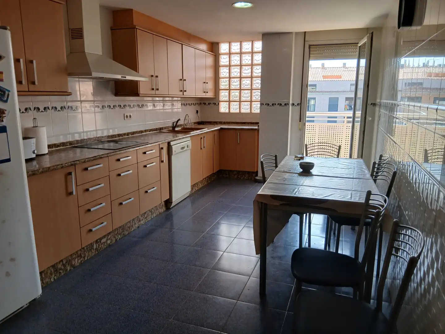 Küche von Dachboden zum Verkauf in Vila-real
