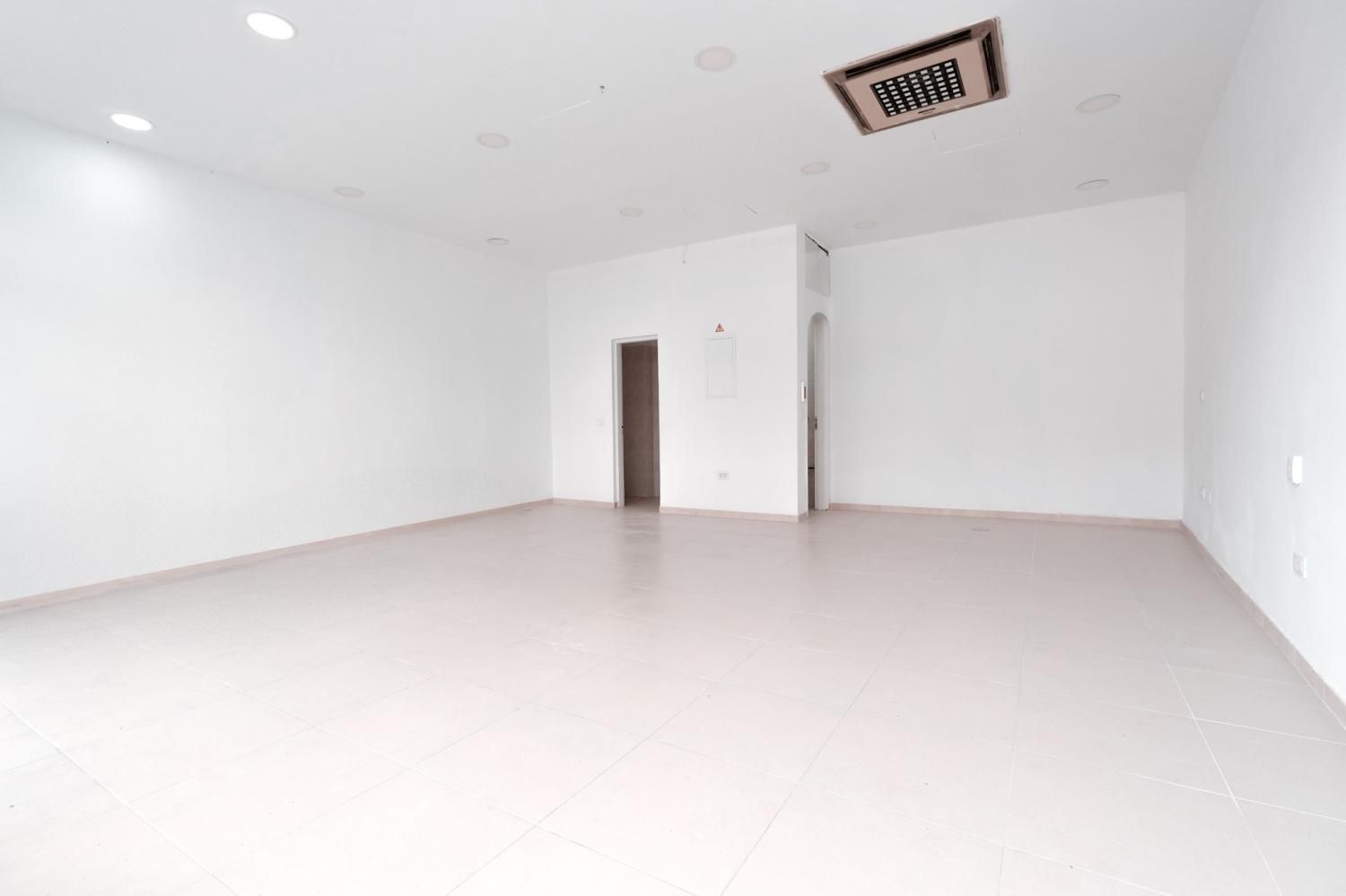 Premises to rent in Playa Jardín