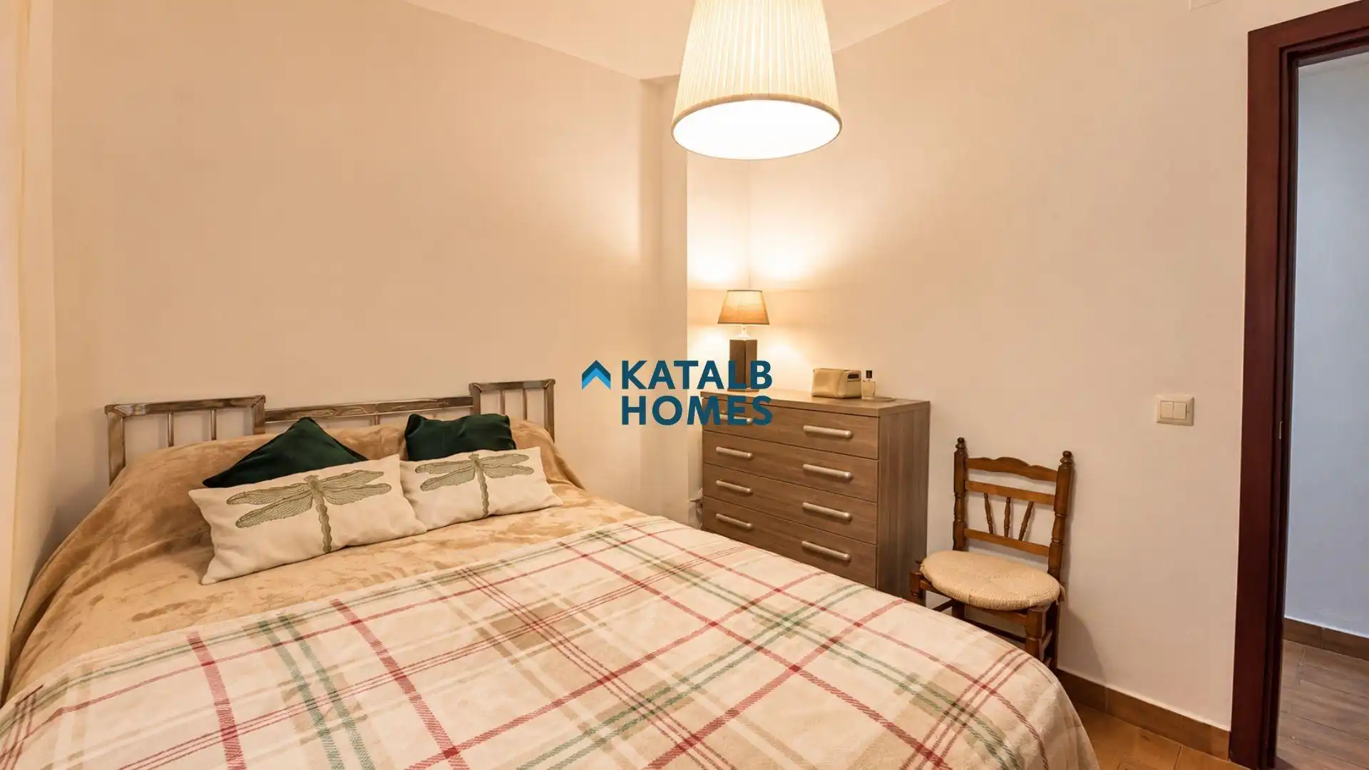 Habitación de Planta baja en venta en Sevilla con Terraza