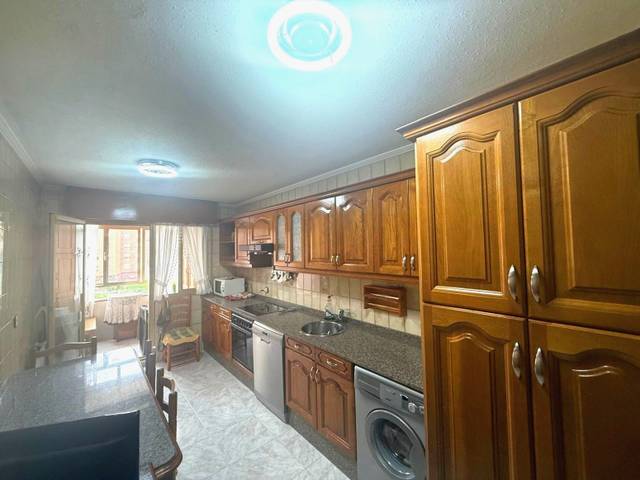 Piso en Venta en Avilés - Calle Juan XXIII en Centro